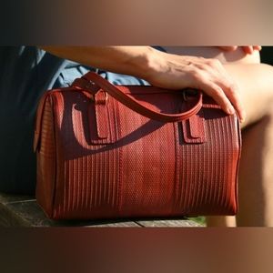 NWOT/Elvis & Kresse London Post Box Hand Bag
